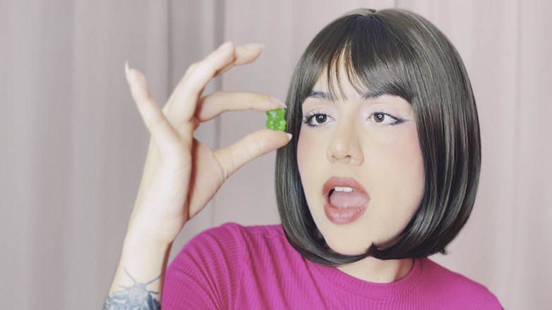 CoralTrip: 4k reuzes fantasie - levend ingeslikt