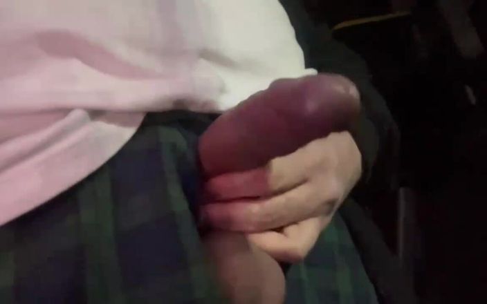 Fat juicy cock: Cette grosse bite a besoin d’attention