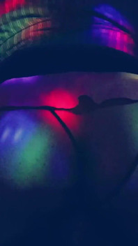Hot Ass Wiggle, Enjoy Watching My Hot Ass That Desires You