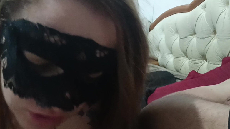 Professor Ricky: White Girl Puts on Her Mask and Gives the Best...