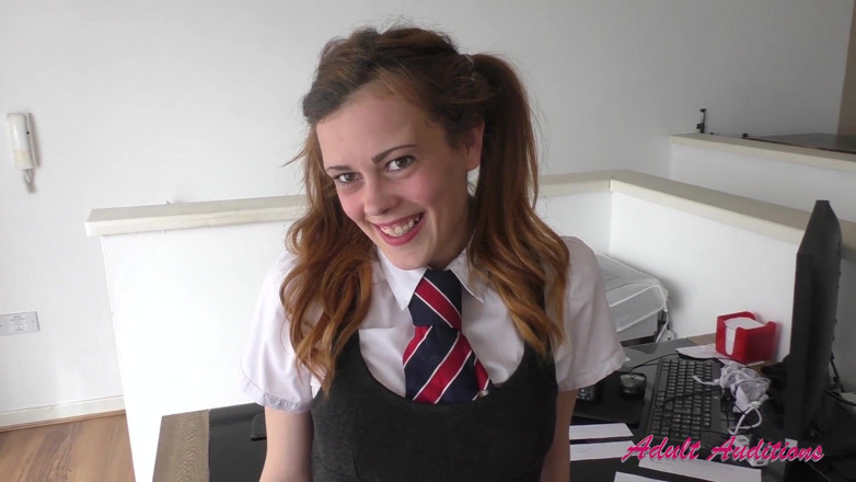 Adult-Auditions: British Teen Georgia
