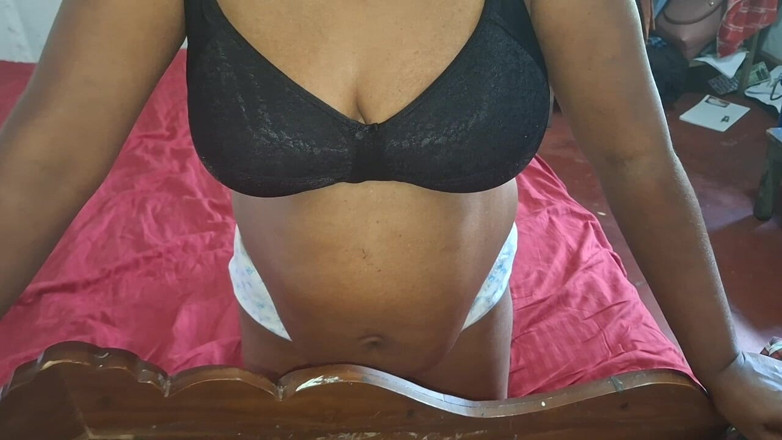 Teena New: Potěšení asijské nejžhavější milf amzing video