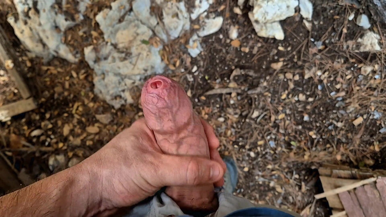 GloomyChase977: Phimosis 아빠 공개. 천천히 쓰다듬어, 사방에 사정