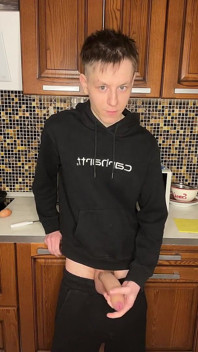 Sesja Jerk Big Dick Napalonego Twinka