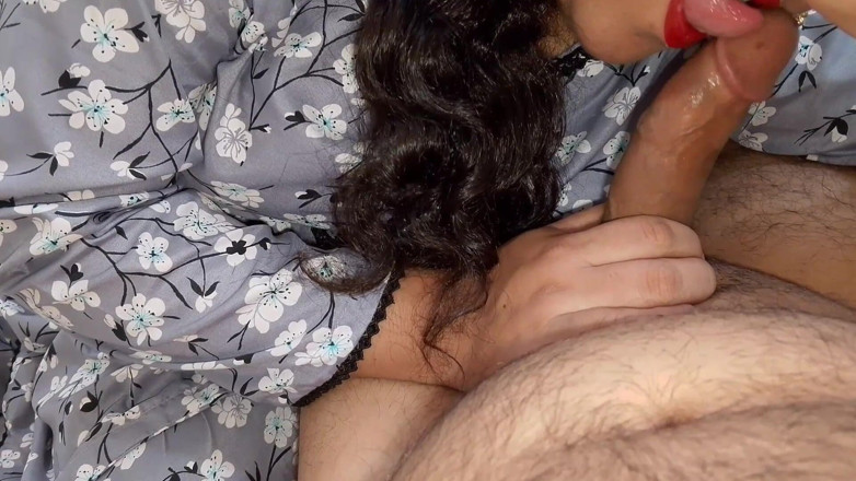 QueenbeautyQB: Desi Wife Convinces Husband to Go to Market for Shopping
