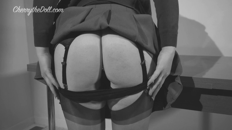 Cherry The Doll: Guttermouth Spank