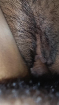 Desi hett knull
