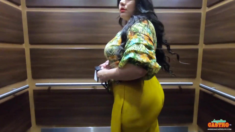Angelina Castro: Angelina Castro's kinky cruise!