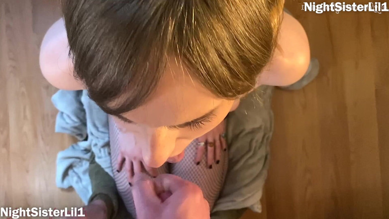 NightSisterLil1: 优雅的变性女孩美丽的眼睛性感 bj 射在嘴里