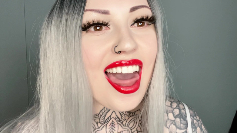 Miss Valentina: Wank přes můj Ahegao obličej