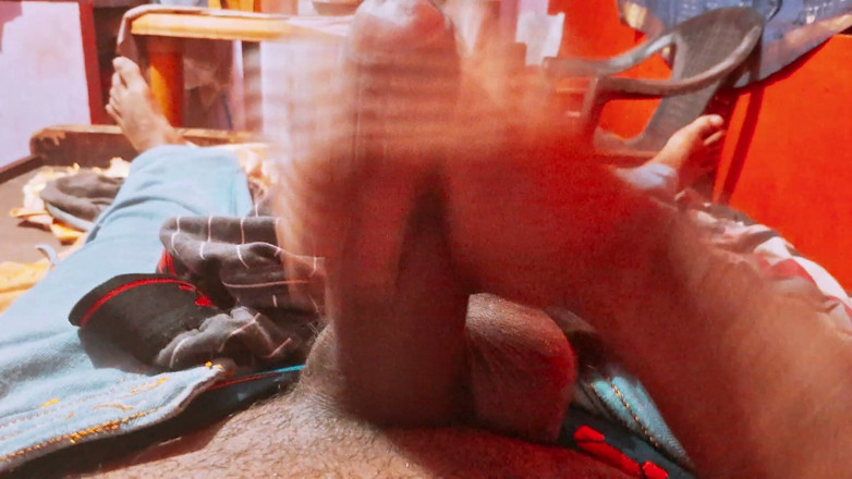 darksiders_eyes_love: Padrastro polla amateur masturbación hand job grande