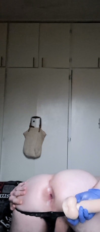 Solo orgazm dildo