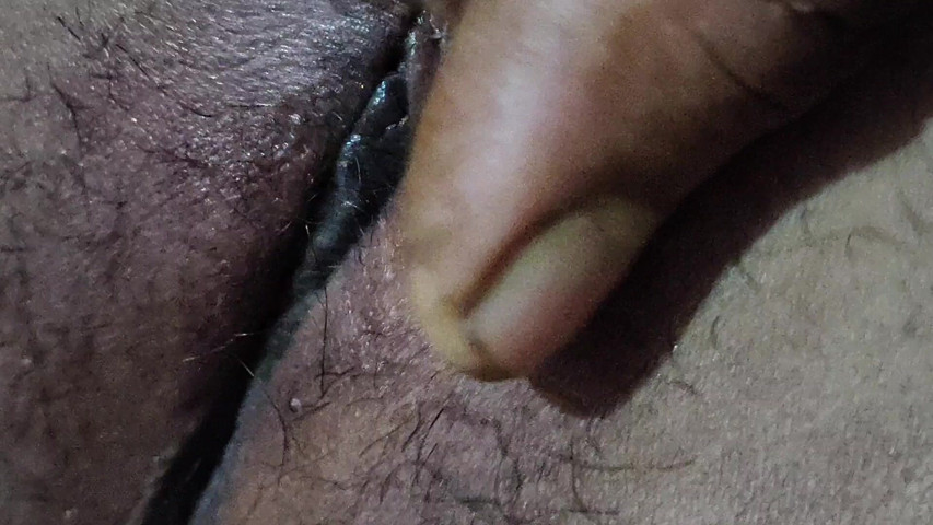 Indian Desi Bhabhi Hairy Pussy Fingering for Husband Her Tight Pussy (Purehar money)