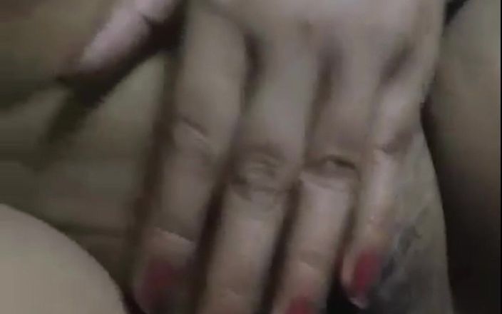 Tow Love: Dali Babi finger by sexvideor