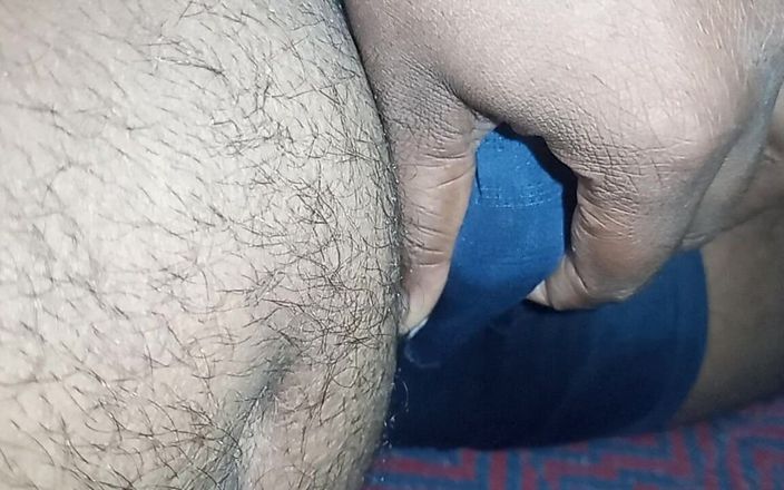 Sweet Indian cock: Mia Khan làm tình trong phòng tắm tại nhà