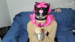 BigBoobCat: Toket besar alamiku gondal-gandul waktu aku lagi muasin memekku pakai...