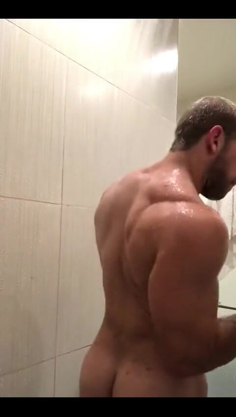 Leo Bayne: Schau dir mein kumpel an