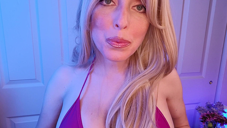 Brenna Lilac: 삼 킨!