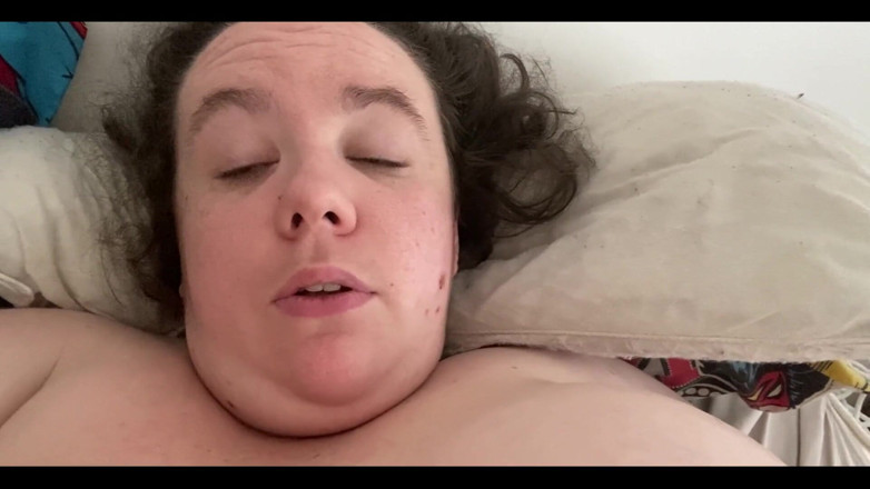 ivygoldpremium: Esperando tu polla