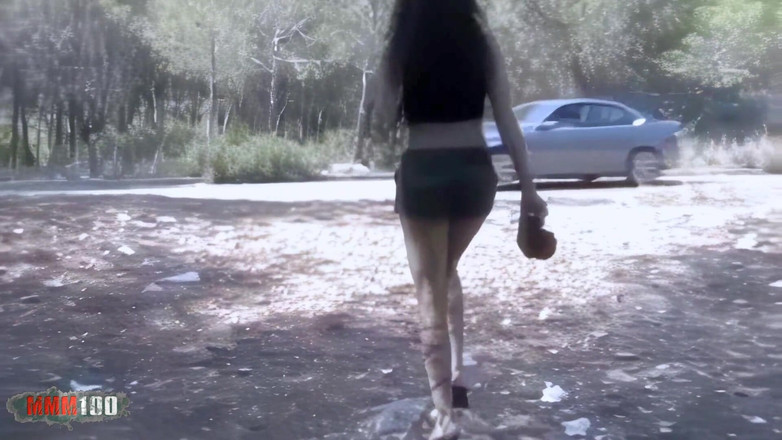 MMM100: Video sexy: Alys-rebel_walks