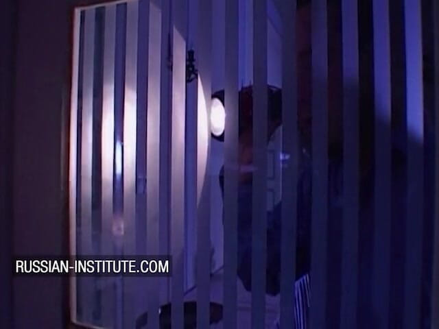 Russian Institute: Trio secret avec 2 ados sexy à l'institut