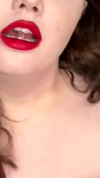 BBW Hot Tub Squirting Livestream