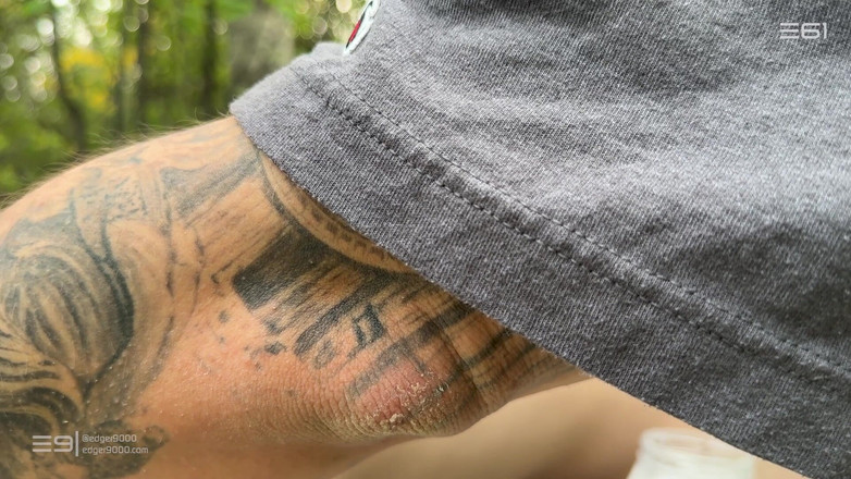 Edger9000: 62 - 美しいお尻を持つ私の旅のストレート農家の少年。そして巨大なノーカットキャノン
