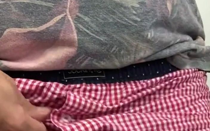 UnderXiaoQiang: He oído que a los gays no les gustan los...