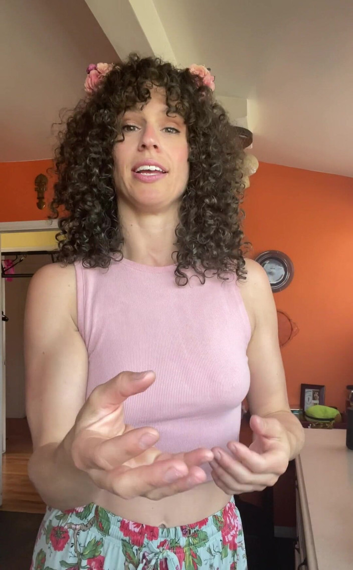 VibeWithMommy: क्या आकार मायने रखता है Yall?! मैं वर्णन करता हूं कि मैं अपने प्रत्येक छेद के लिए किस आकार को पसंद करता हूं! मुझे यथासंभव प्रामाणिक और वास्तविक बनना पसंद है