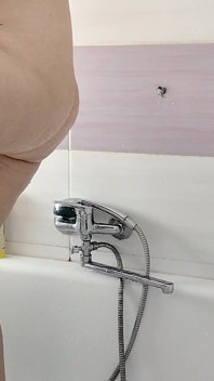 Sexy Matureshaving Her Hairy Pussy. Latina Hairy Pussy, Big Ass, Big Tits.