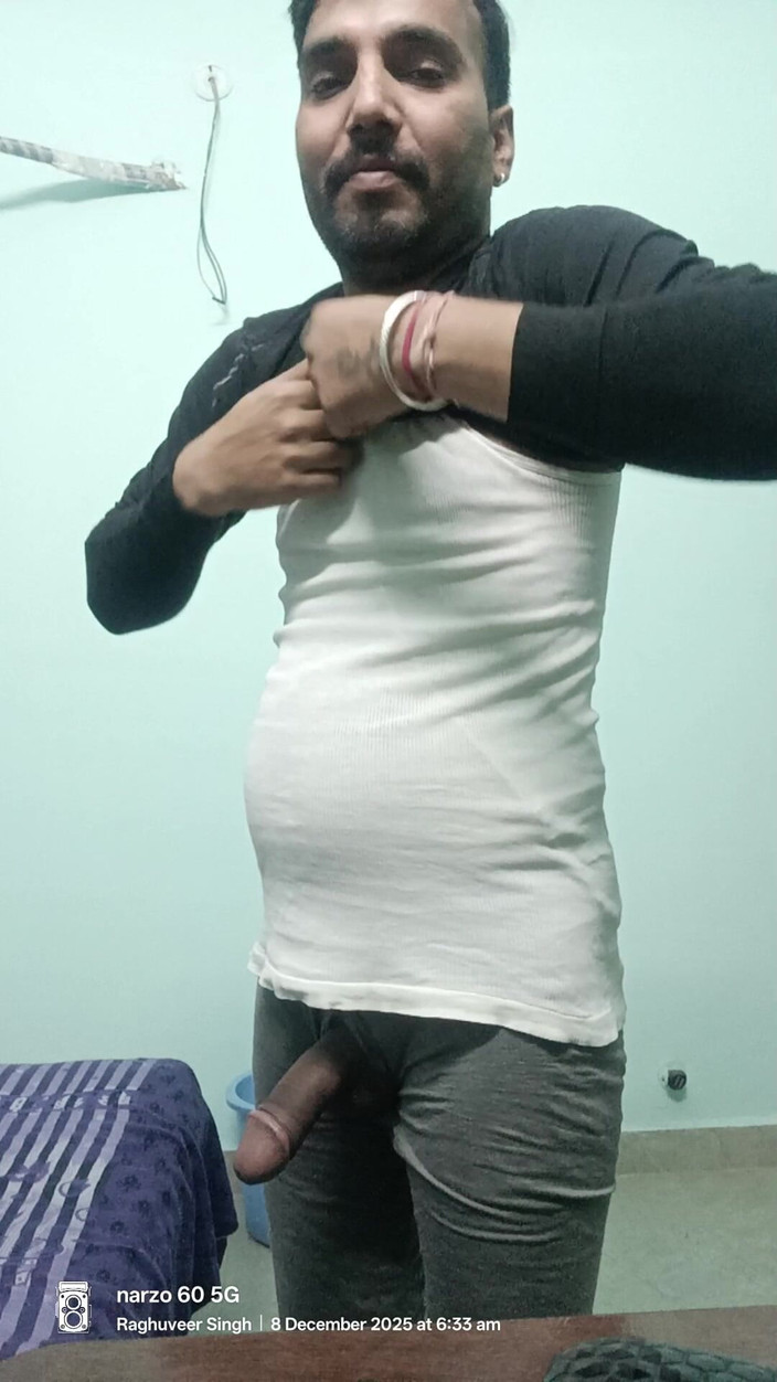 Rajasthani-old-lover: Офіцер армії вітчим або поліцейський вітчим