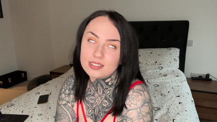 Miss Valentina: Příliš malá