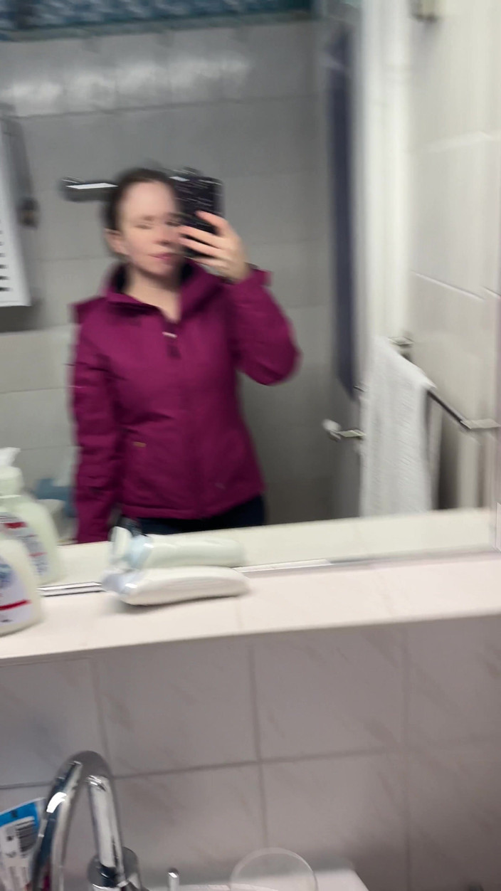 SweetLucy96: Kobieta z dużymi piersiami
