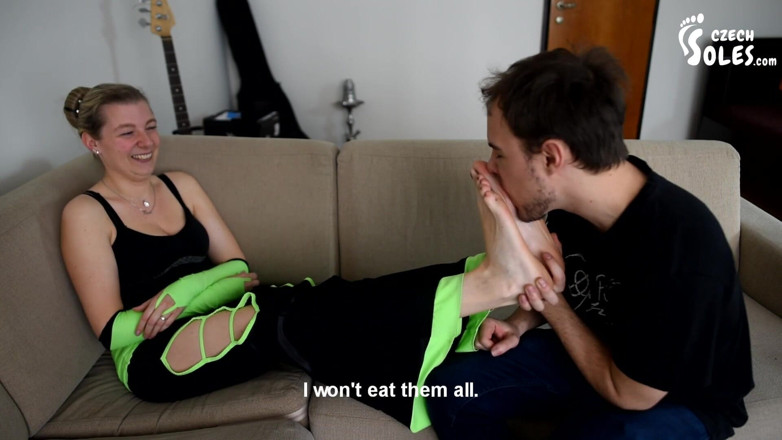 Czech Soles - foot fetish content: Dancing student gets her sexy feet worshiped