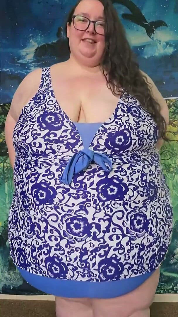 SSBBWLadyBrads: Ssbbw bộ đồ bơi cơ thể béo khổng lồ với sự...