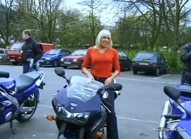 Road Trips UK: Roadtrip ke Surrey: Rebakah Jordan, Lianne Young &amp; masih banyak lagi