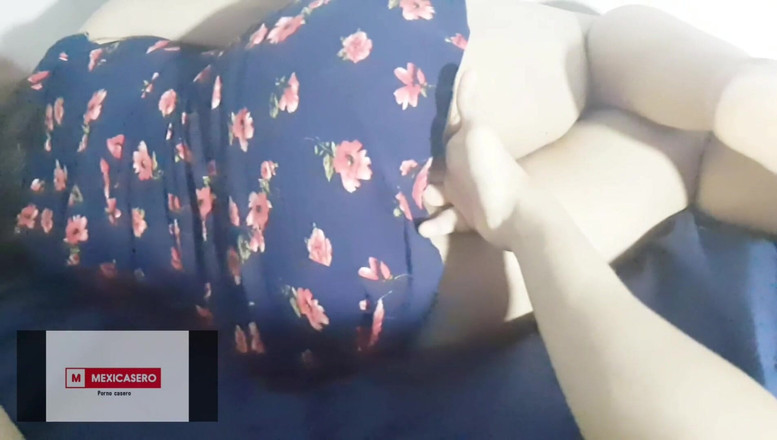 Mexicasero: Ibu tiri kawan saya dalam pakaian floral melawat saya lagi