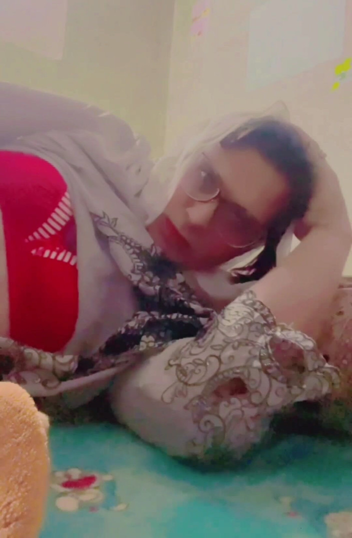 Apple00001: Você acha que transgêneros não estão se masturbando?