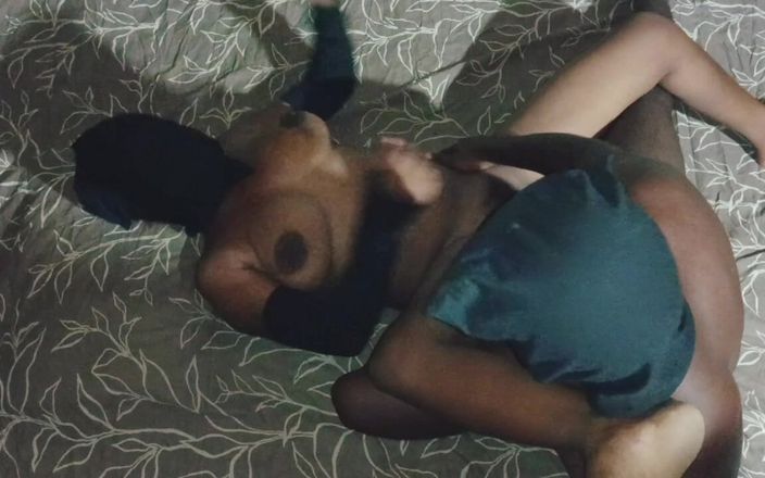 King master: Al encontrarme solo, mi cuñado tuvo sexo conmigo