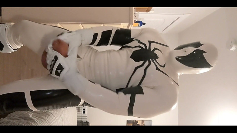 Bruiserwood: Anti-venom Suit Antics