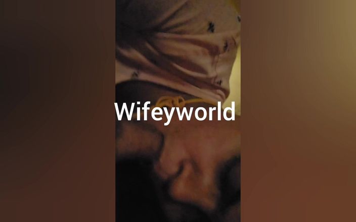 Wifeyworld2025: Crot di dalam pacarku