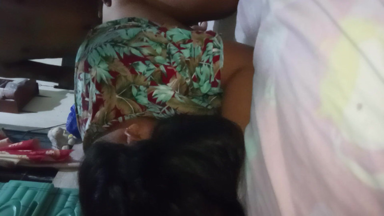 Daddy V: Miss Gerll sexo nocturno