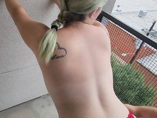 Mama_Foxx94: Dallas Balcony Bliss: oral, orgasme, dan Cumshot Finale