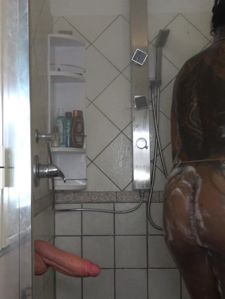 Dark Dea: The kinky cocks-devourer queen Dark Dea in slut shower for...