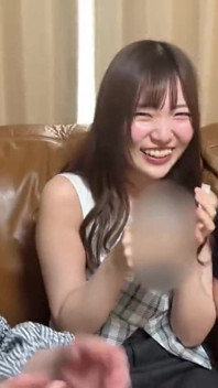 ワイルド8人カレッジミキサー...4人のパーティーガールが一晩で完全な混沌へと変わった - 1