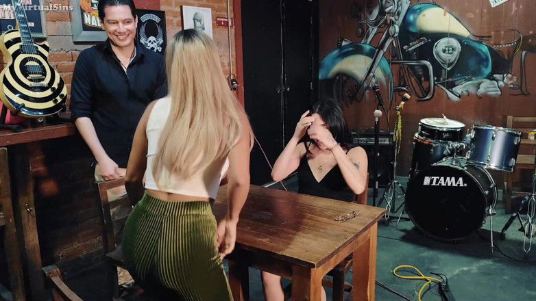 LatinasAmateurPorn: Latina Strangers