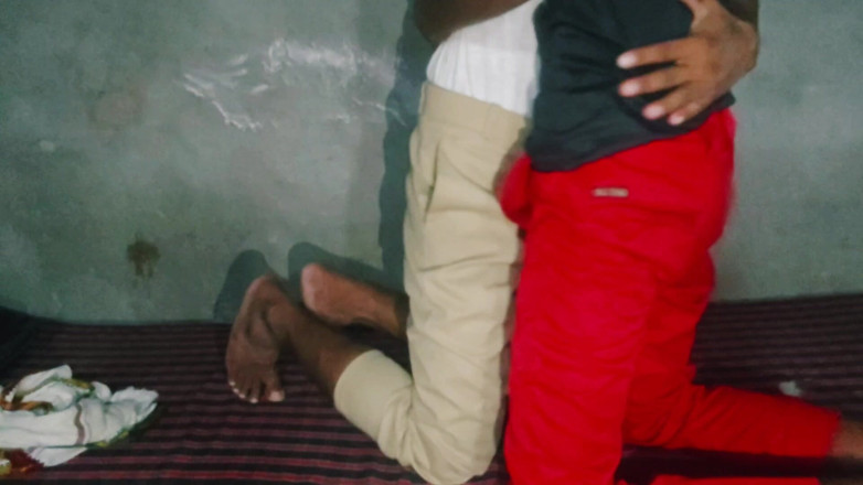 Damniraj: Romantique Ke Sath Dost Ne Liya Land Ka Maja, garçon...