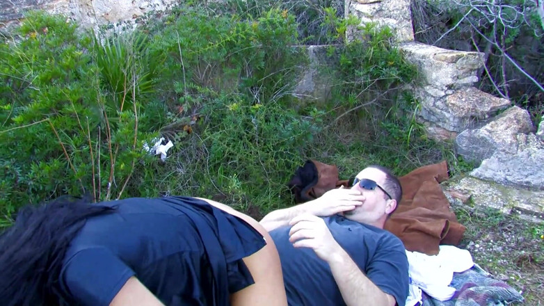 Double Penetration Party: A Hot Policewoman Is Strike by Two Bad Guys and...
