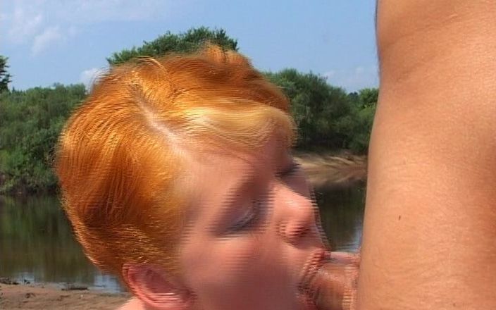 Nikky Thorne's Amateur Teen Casting: Teen try out session - poprvé drsný sex! - Bic_67