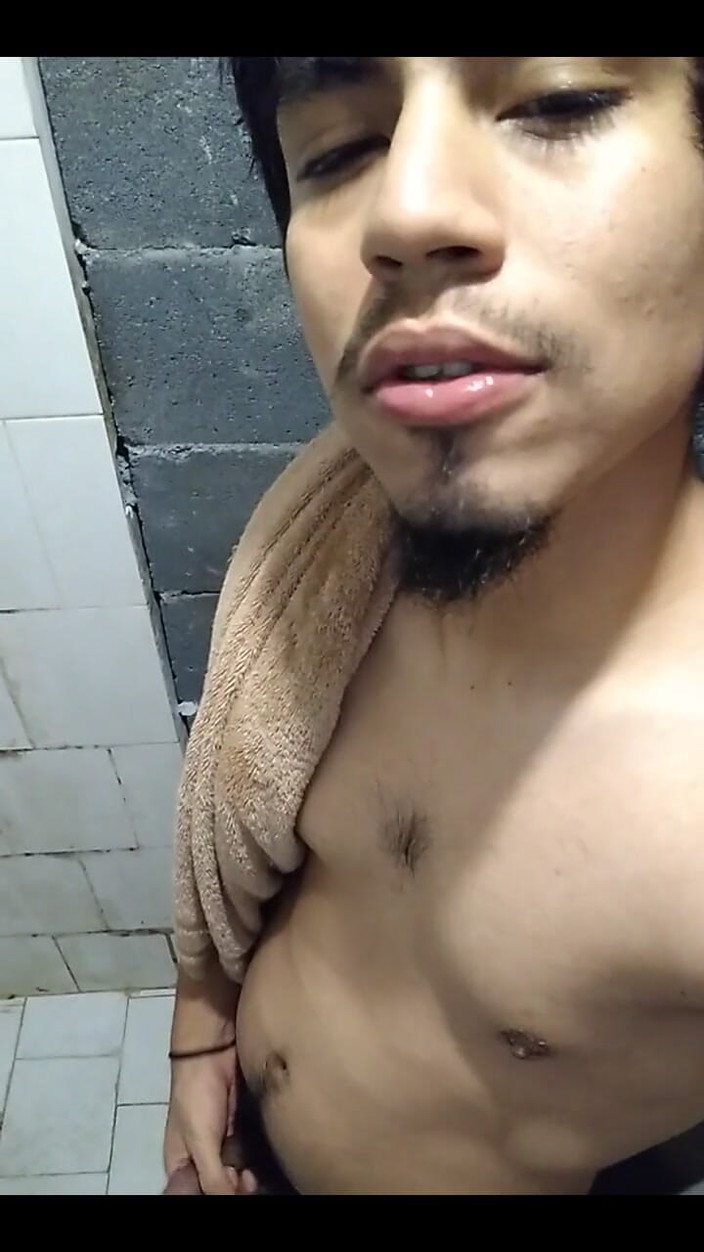 AlexAlejandro13: गुड मॉर्निंग शावर
